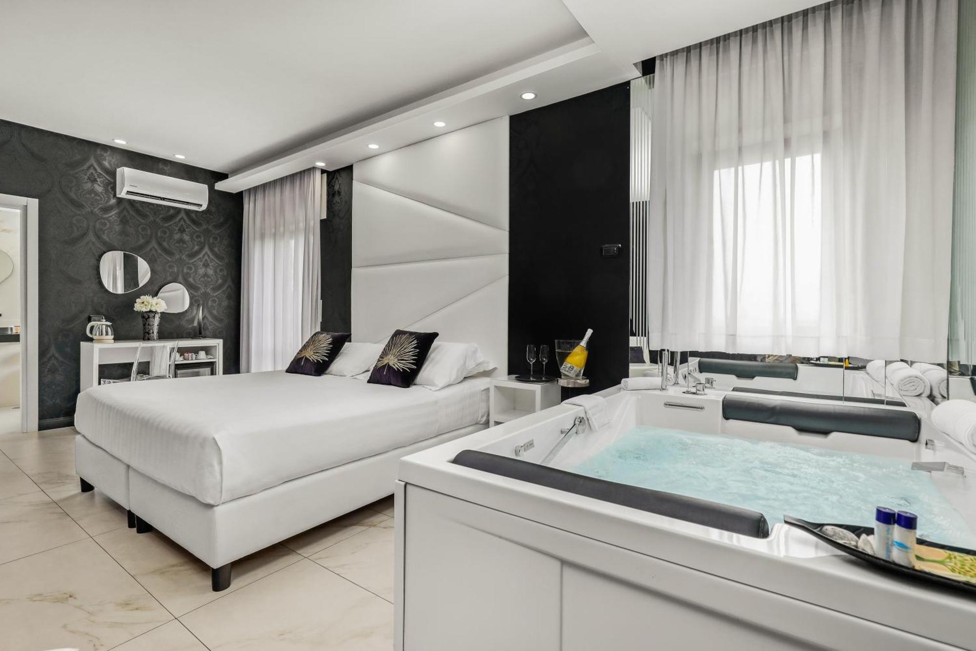 Reggia Suite Spa Hotel Казерта Екстер'єр фото