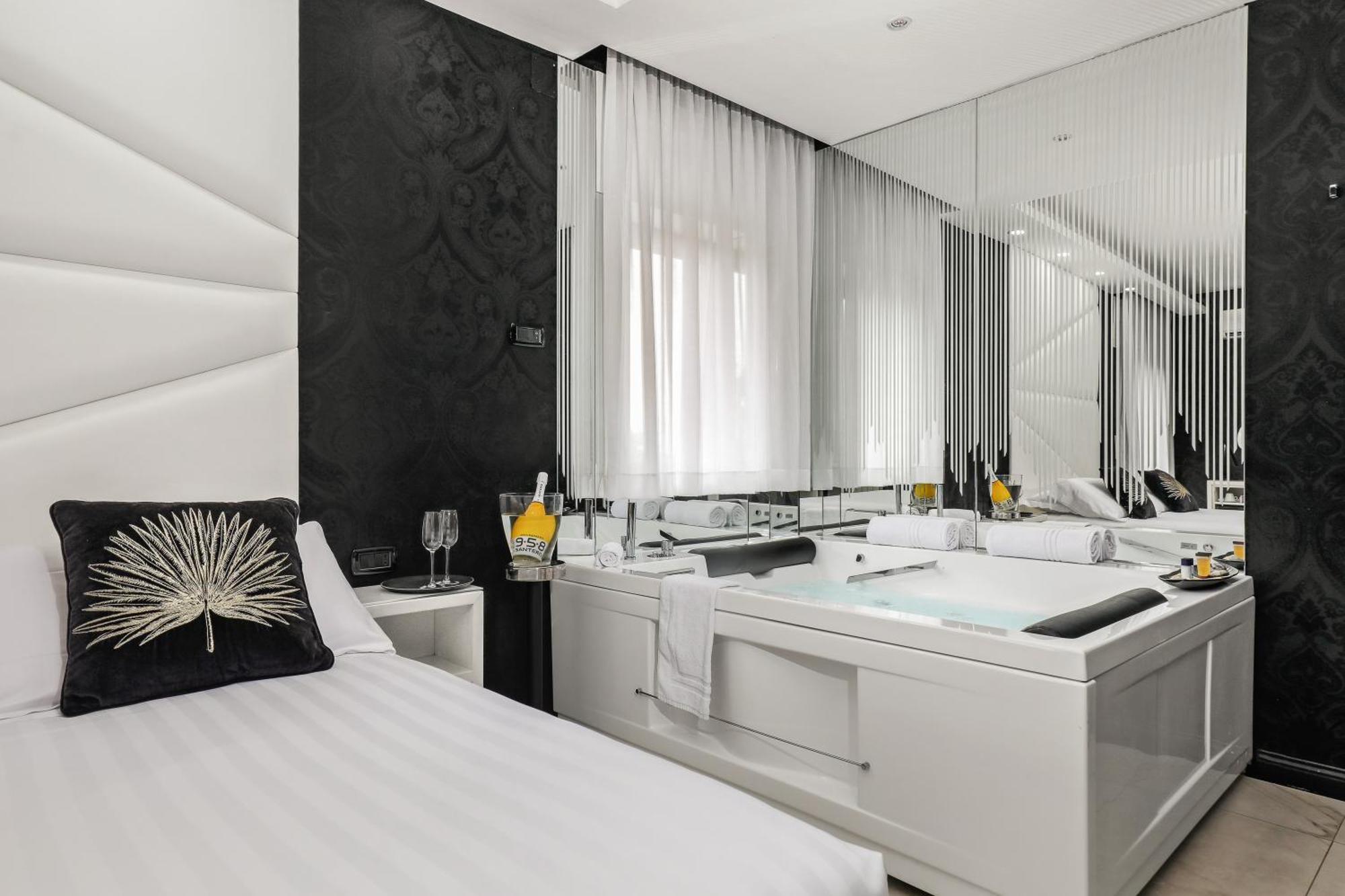 Reggia Suite Spa Hotel Казерта Екстер'єр фото